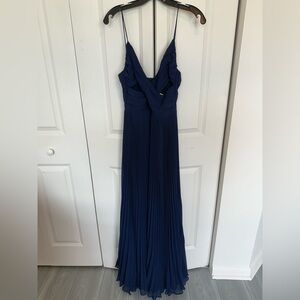 Women’s navy gown Fame and Partners